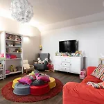 Maroli Hotel