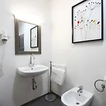 Maroli Hotel
