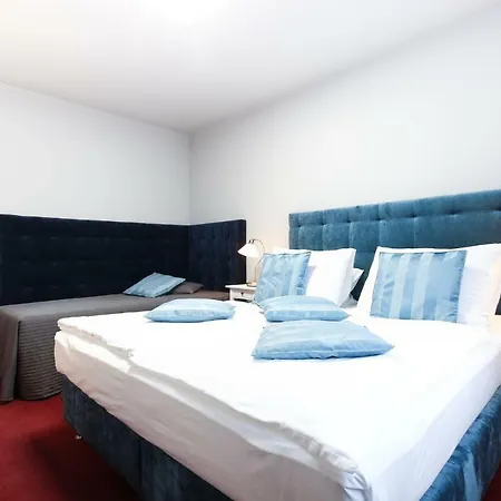 Maroli Hotell 3*